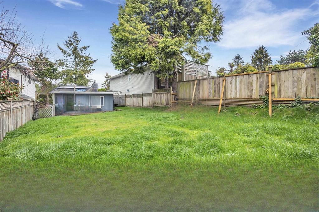 867 KENT STREET, White Rock, British Columbia