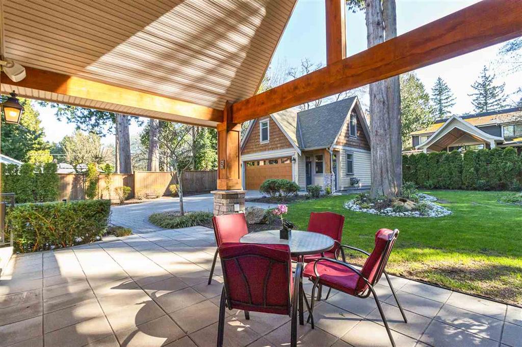 12576 26a Avenue, White Rock, British Columbia  V4A 2M2 - Photo 6 - R2555989