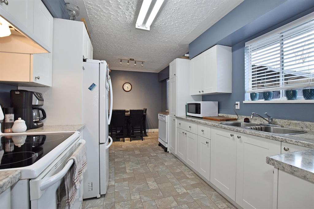 32478 Widgeon Avenue, Mission, British Columbia  V2V 5C1 - Photo 6 - R2768088