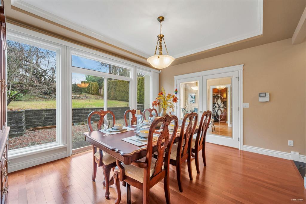 7179 Southview Place, Burnaby, British Columbia  V5A 4R6 - Photo 5 - R2746320